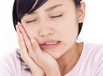 歯が痛い
